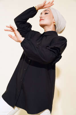 Pazarium - Kol Fırfır Detaylı Gömlek Siyah