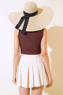 İnce Çizgili Kısa Yelek Kahve - Thumbnail