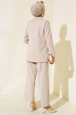 Cep Kapaklı Kruvaze Yaka Ceket Takımı Bej - Thumbnail