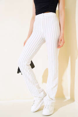 Pazarium - İnce Çizgili İspanyol Paça Pantolon Beyaz