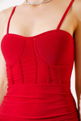 Straplez Yaka Askılı Elbise Kırmızı - Thumbnail