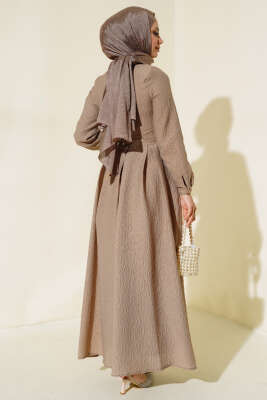 Önü Taşlı Elbise Sütlü Kahve - Thumbnail