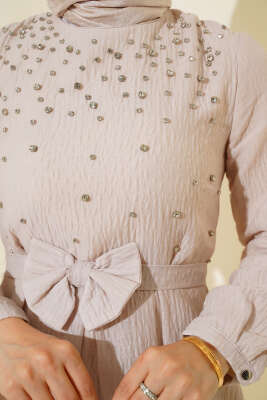 Önü Taşlı Elbise Bej - Thumbnail