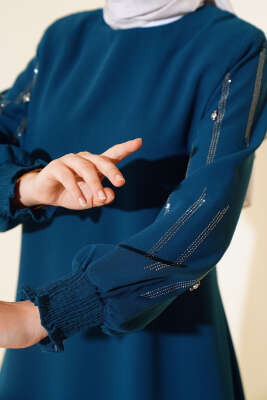 Kolu Taş Süslemeli Tunik Petrol - Thumbnail