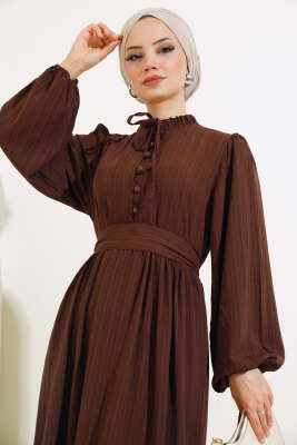 Yarım Düğmeli Kuşaklı Elbise Kahve - Thumbnail