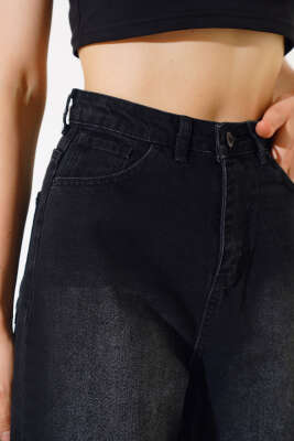 Baggy Arka Tokalı Kot Pantolon Siyah - Thumbnail