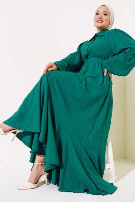 Kolları Boncuk Detaylı Kuşaklı Elbise Zümrüt Yeşili - Thumbnail