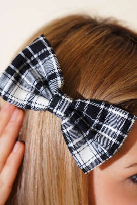 Fiyonk Desen Otomatik Toka Siyah Beyaz - Thumbnail