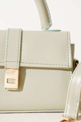 Mıknatıslı El Çantası Çağla Yeşili - Thumbnail