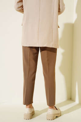 İp Detaylı Beli Lastikli Dar Paça Vizon Pantolon - Thumbnail