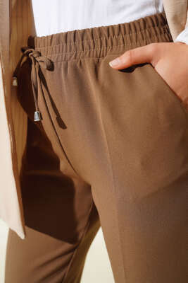 İp Detaylı Beli Lastikli Dar Paça Vizon Pantolon - Thumbnail