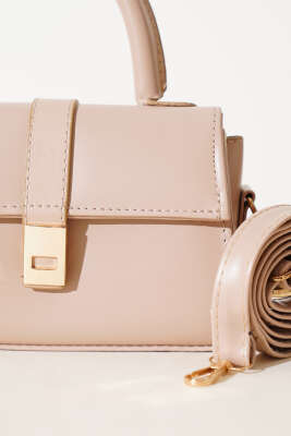 Mıknatıslı El Çantası Bej - Thumbnail