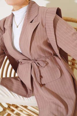 Omuz Kuşaklı Çizgili Ceket Vizon - Thumbnail