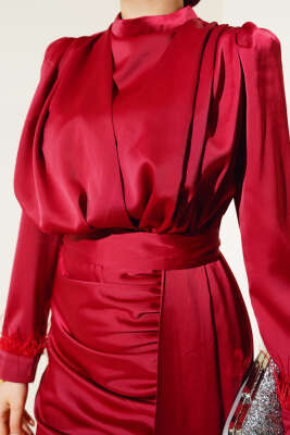 Piliseli Tüylü Manşet Elbise Bordo - Thumbnail