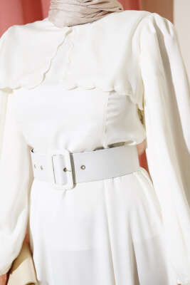 Pelerinli Kemerli Saten Elbise Ekru - Thumbnail