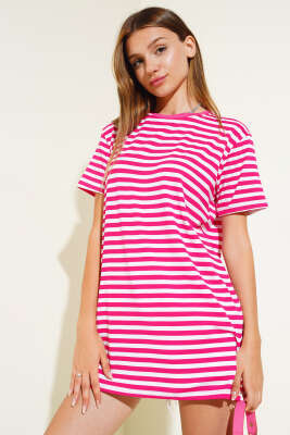 Çizgili Viskon Salaş T-shirt Fuşya - Thumbnail