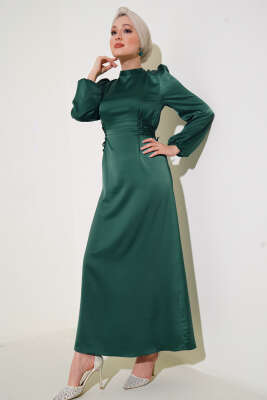 Pazarium - Yanları İp Detaylı Saten Elbise Zümrüt Yeşil