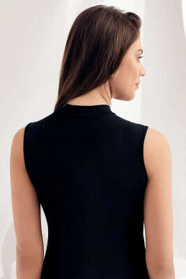 Şahinler Bayan Likralı Kolsuz Dik Yaka Body Siyah - Thumbnail