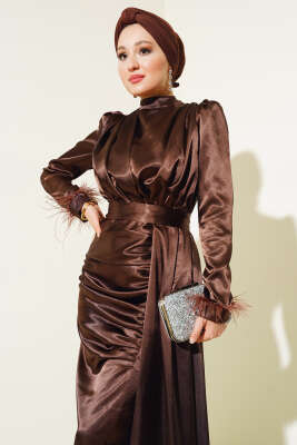 Piliseli Tüylü Manşet Elbise Acı Kahve - Thumbnail