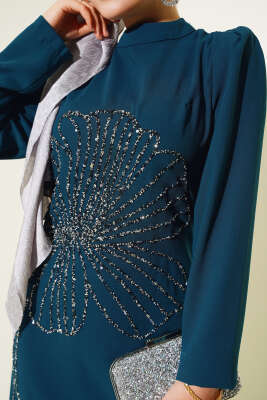 Önü Çiçek Taşlı Elbise Petrol - Thumbnail