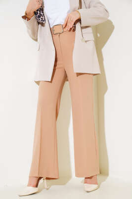 Bol Paça Kemerli Salaş Pantolon Latte - Thumbnail