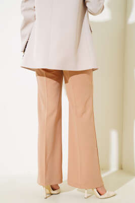 Bol Paça Kemerli Salaş Pantolon Latte - Thumbnail