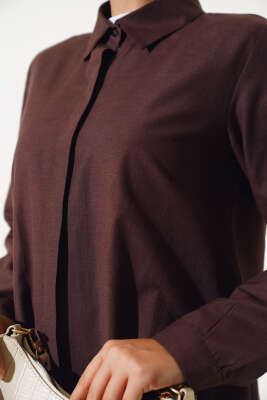 Klasik Yakalı Oval Kesim Kahve Gömlek - Thumbnail