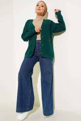 Nakış İşlemeli Düğmeli Triko Hırka Nefti - Thumbnail