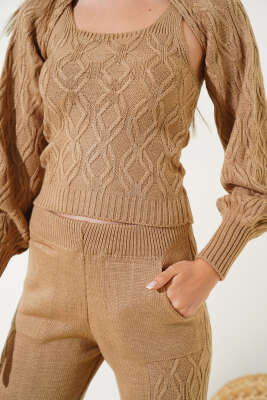 Kolluklu Triko Üçlü Takım Latte - Thumbnail