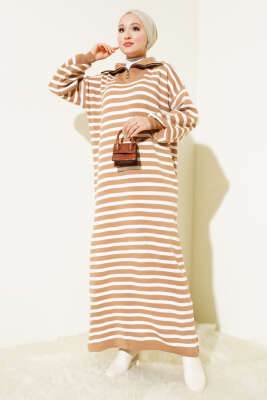 Çizgili Yarım Fermuarlı Triko Elbise Büsküvi - Thumbnail