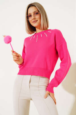 Yakası İncili Taşlı Triko Crop Kazak Fuşya - Thumbnail