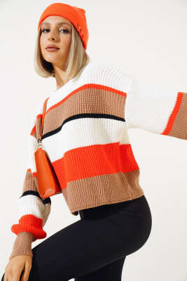 Renkli Kalın Çizgili Triko Crop Kazak Büsküvi - Thumbnail