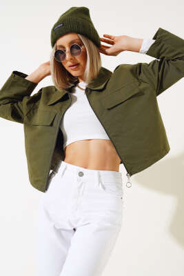 Pazarium - Cep Kapaklı Fermuarlı Kısa Ceket Haki