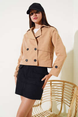 Kol ve Omuz Apoletli Kısa Ceket Camel - Thumbnail