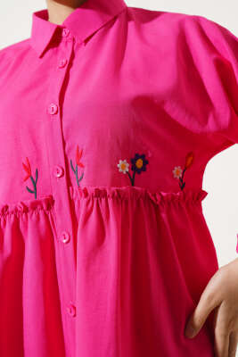 Pileli Çiçek Nakışlı Gömlek Fuşya - Thumbnail