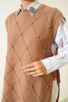 Baklava Desenli Bağlamalı Triko Süveter Büsküvi - Thumbnail