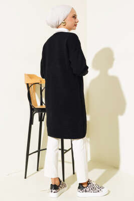 Önü Düğmeli Yatay Fitilli Triko Hırka Siyah - Thumbnail