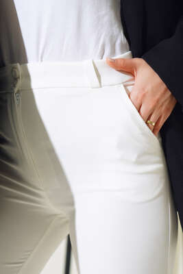 Kumaş Dar Paça Pantolon Ekru - Thumbnail