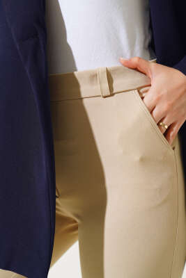 Kumaş Dar Paça Pantolon Camel - Thumbnail