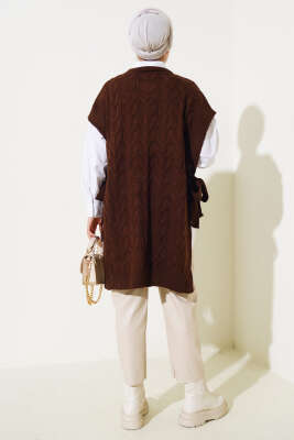 Saç Örgü Yan Bağlamalı Triko Süveter Kahve - Thumbnail