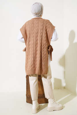 Saç Örgü Yan Bağlamalı Triko Süveter Büsküvi - Thumbnail