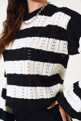 Kalın Çizgili Delikli Triko Kazak Siyah - Thumbnail
