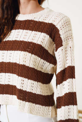 Kalın Çizgili Delikli Triko Kazak Bej - Thumbnail