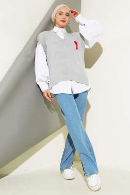 Kalp Nakışlı Triko Süveter Gri - Thumbnail