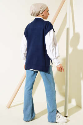 Kalp Nakışlı Triko Süveter Lacivert - Thumbnail