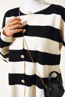 Gold Düğmeli Çizgili Kısa Triko Hırka Bej - Thumbnail