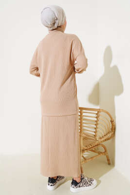 Yarım Boğazlı Fitilli Etekli Takım Bej - Thumbnail