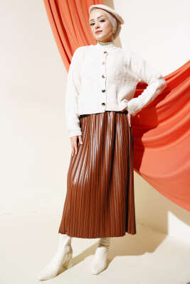 Örgü Düğmeli Kısa Hırka Taş - Thumbnail