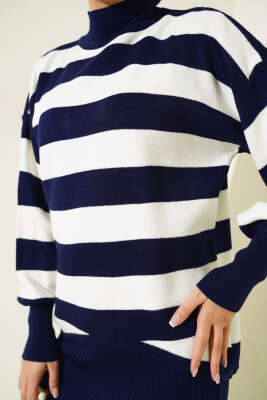 Kalın Çizgili Jile Triko İkili Takım Lacivert - Thumbnail