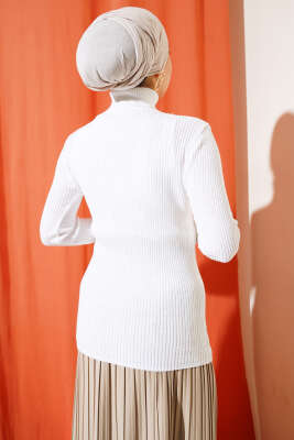 Bilek Düğmeli Boğazlı Fitilli Triko Kazak Beyaz - Thumbnail